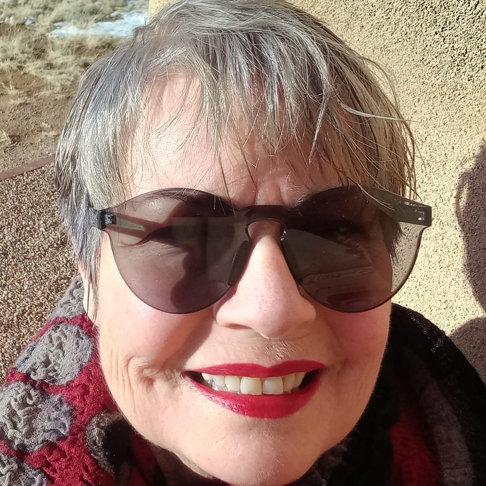 Meet your Posher, Lucia